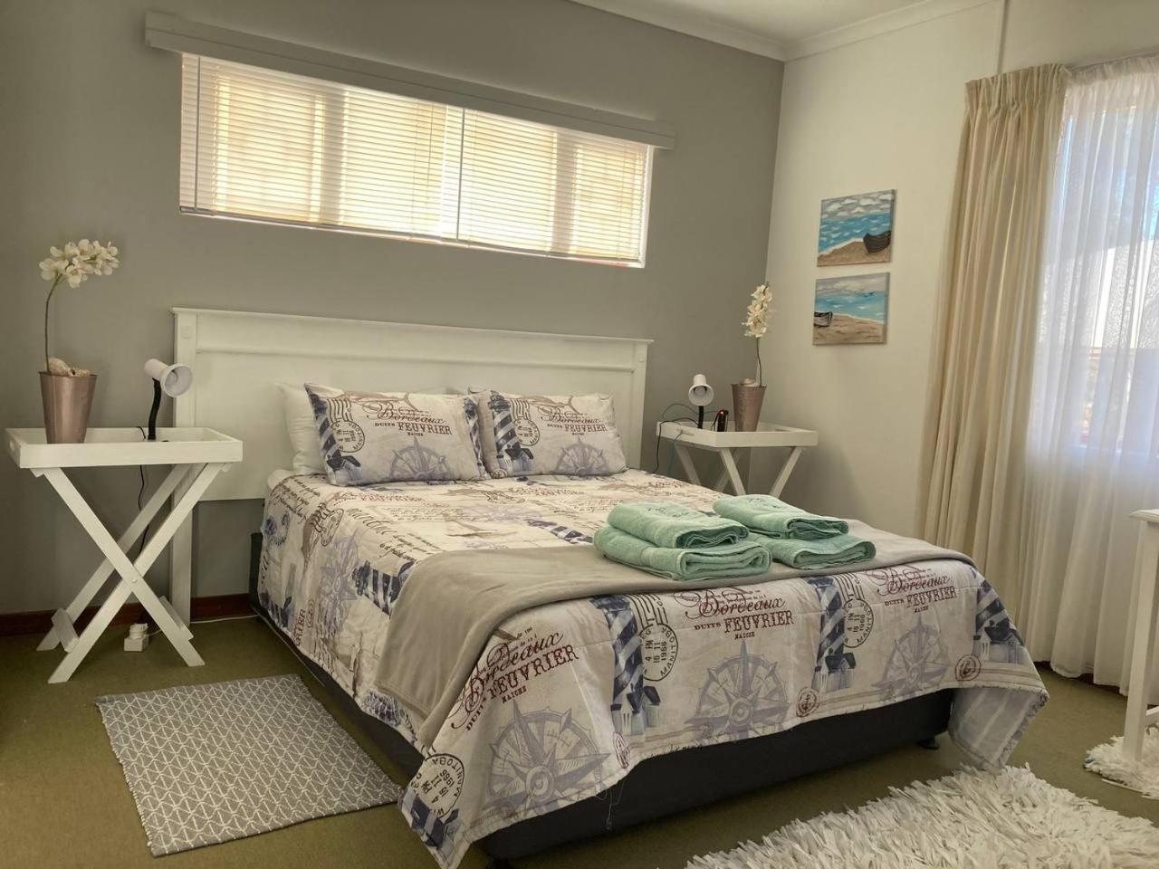 57 On Wellington Accommodation 科尔切斯特 外观 照片